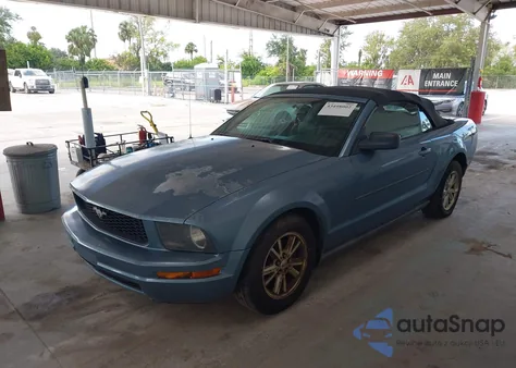 2007 Ford Mustang V6 Deluxe/V6 Premium from USA, damaged, VIN 1ZVFT84N975323611